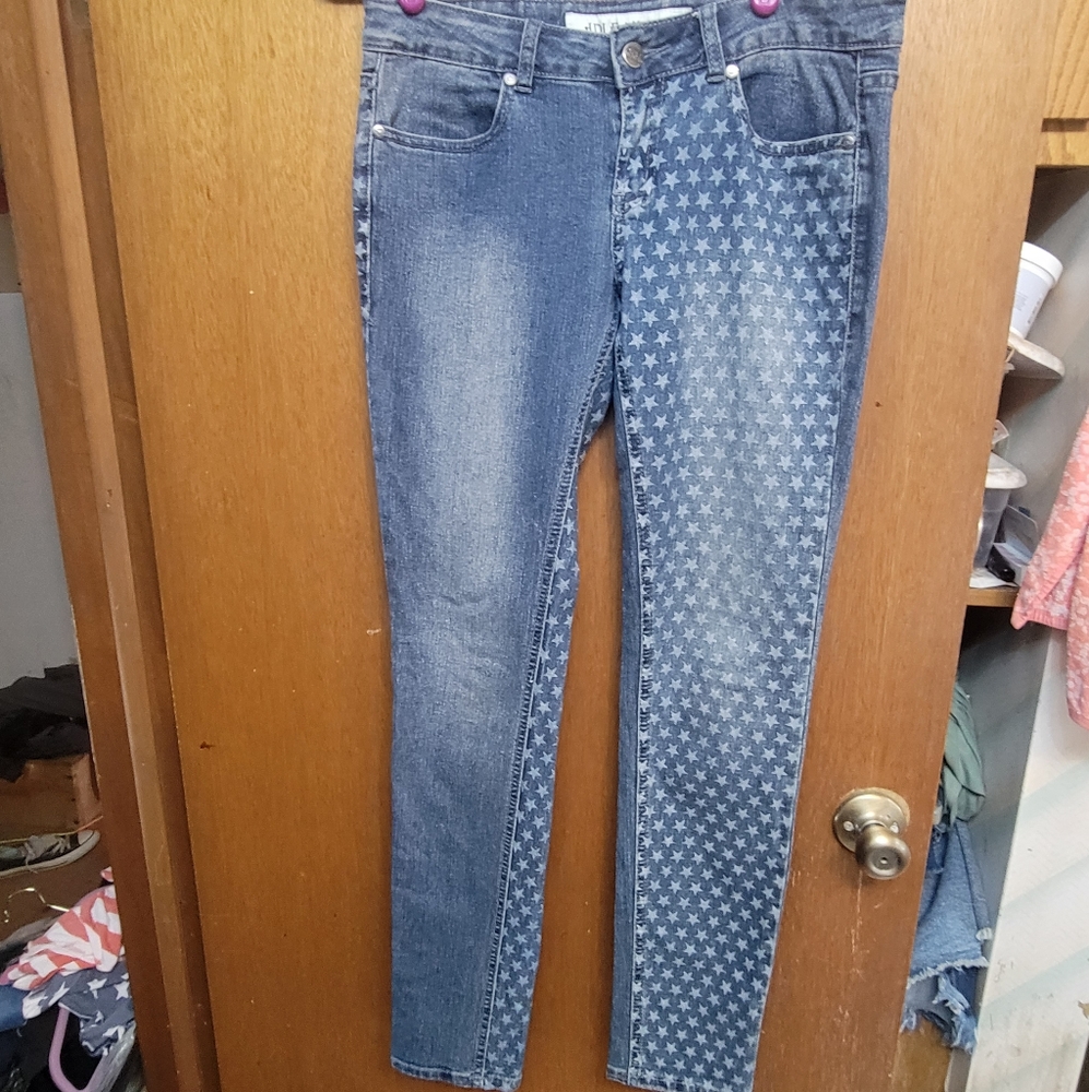 🇺🇸 Super cute Idle Minds Stars and Stripes Mid-tone Denim Skinny Jeans